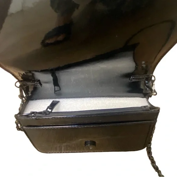 Badgley Mischka sequins crossbody chain straps purse/bag   NWT - Picture 5 of 6